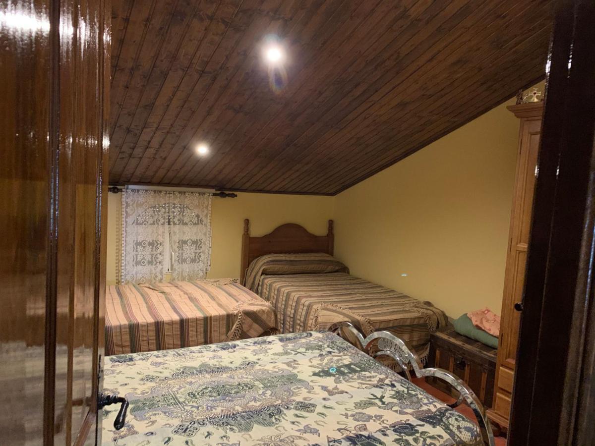 Monte Rosado Viviendas Vacacionales La Peza Exteriér fotografie